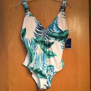 NWT Apt. 9 Tropical Bathing suit